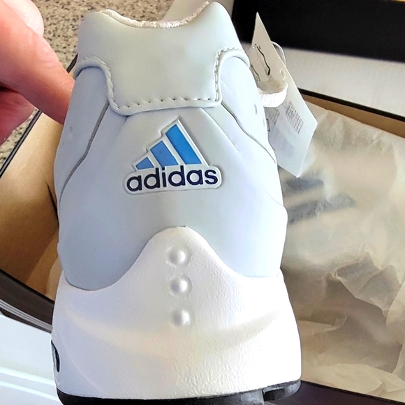 FIRM PRICE ADIDAS Running Shoes New old stock NWT 9 - Picture 3 of 4